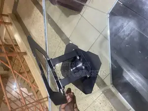 Foldable Metal Holder
