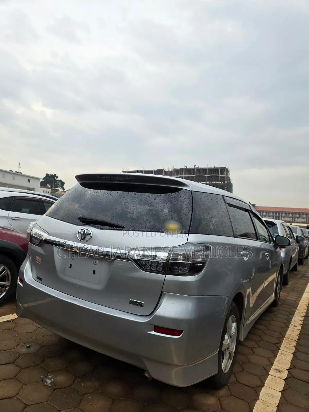Toyota Wish 2013 Silver