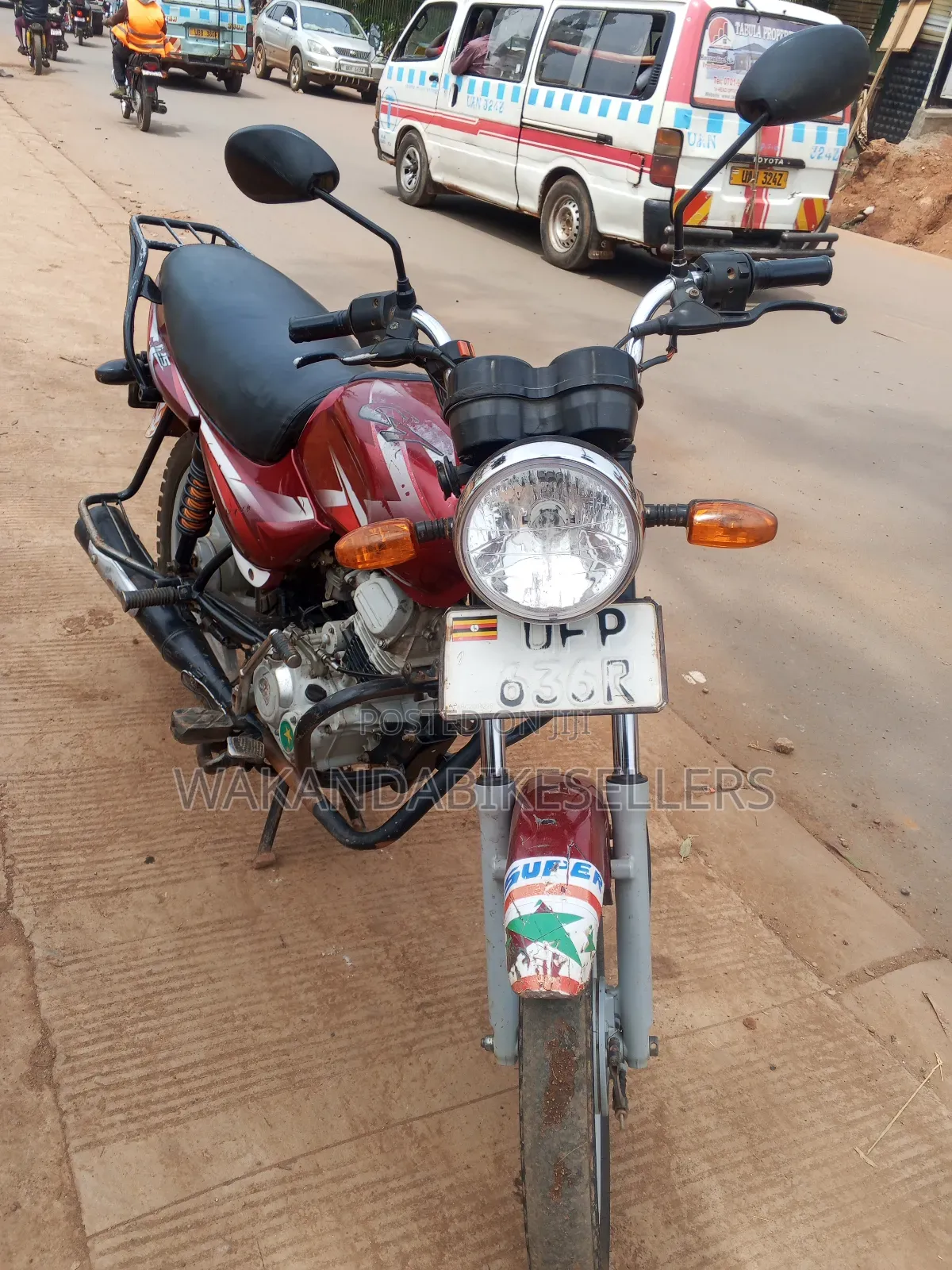 Bajaj Boxer 125 2022 Red