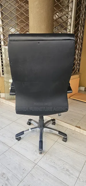 Heavy Duty Malaysian Executive Chair
