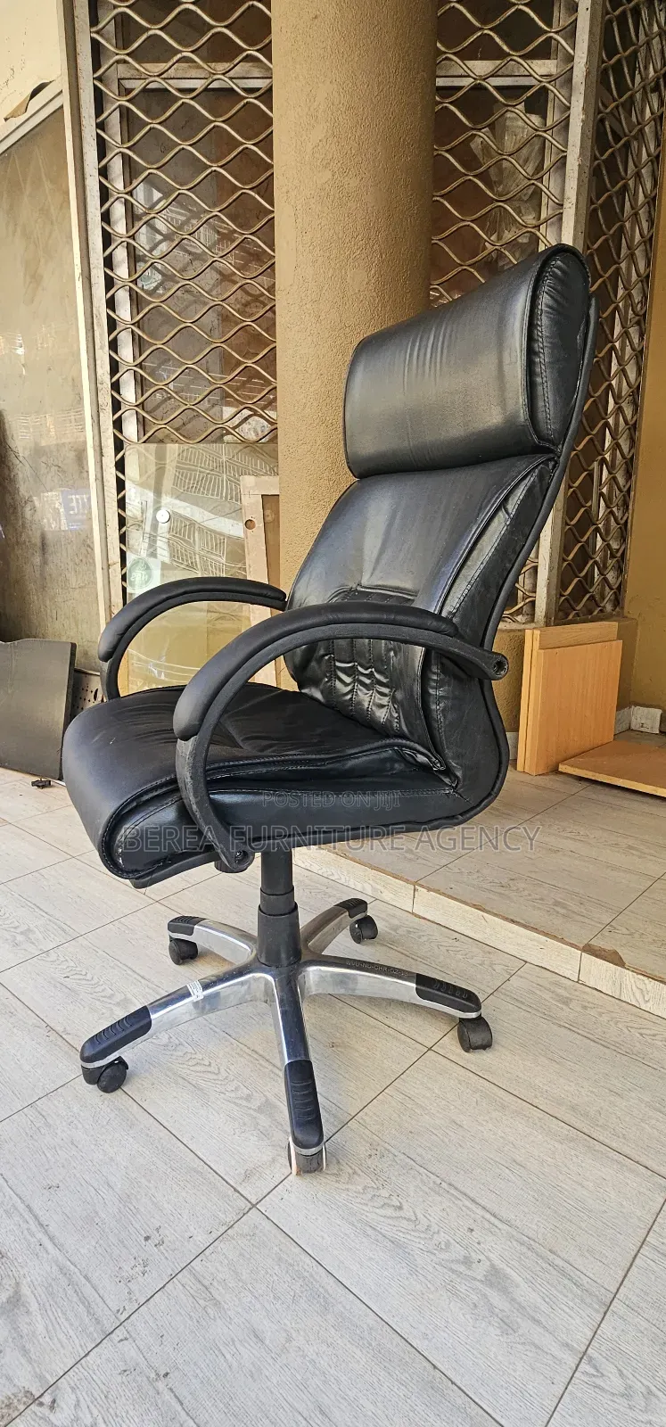 Heavy Duty Malaysian Executive Chair