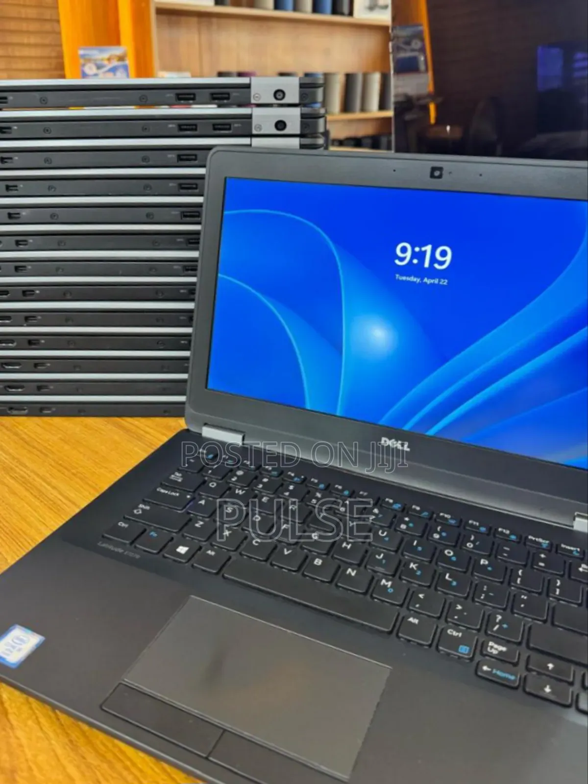 Laptop Dell Latitude E5270 8GB Intel Core I5 SSD 256GB