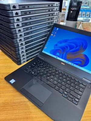 Laptop Dell Latitude E5270 8GB Intel Core I5 SSD 256GB