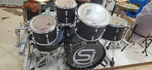 Si Acoustic Drum Set