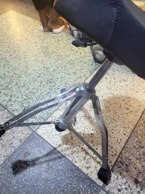 Drum Throne