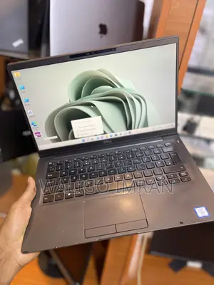 Laptop Dell Latitude 5310 8GB Intel Core I5 SSD 256GB