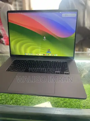 Laptop Apple MacBook Pro 2019 16GB Intel Core I9 SSD 1T