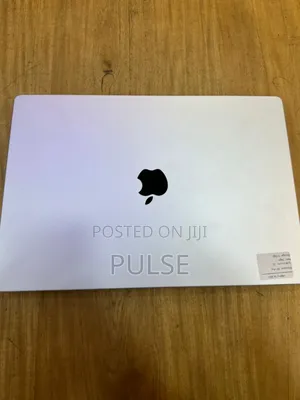 Laptop Apple MacBook Pro 2021 M1 16GB Apple M1 Pro SSD 512GB