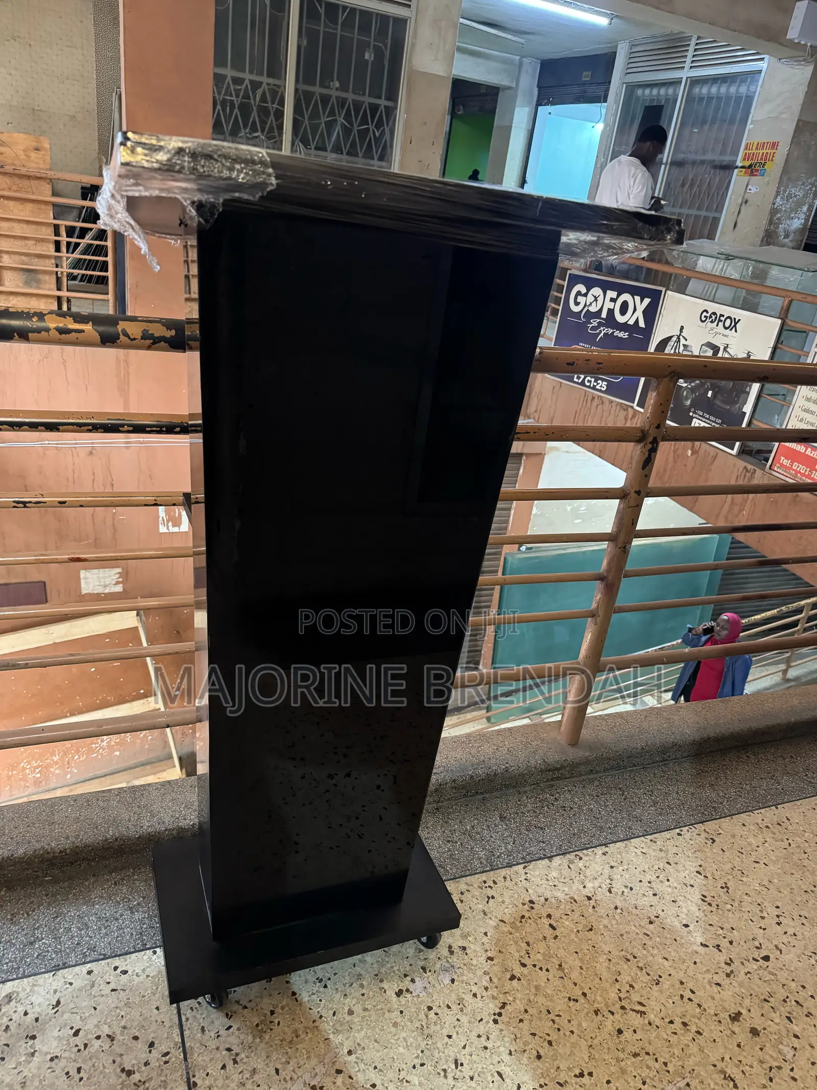 Wooden Rostrum