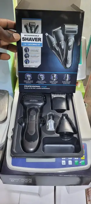 Shaver or 3 in 1 Shaver Grooming Kit