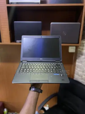 Laptop Dell Latitude 12 E7250 8GB Intel Core I7 HDD+SSD 500GB