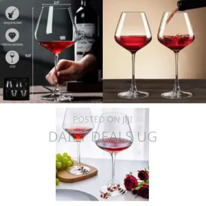 Holiday-Themed Wine Glass Charms - Transparent