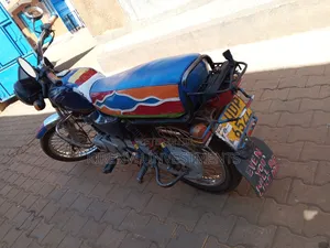Bajaj Boxer 100 2017 Blue
