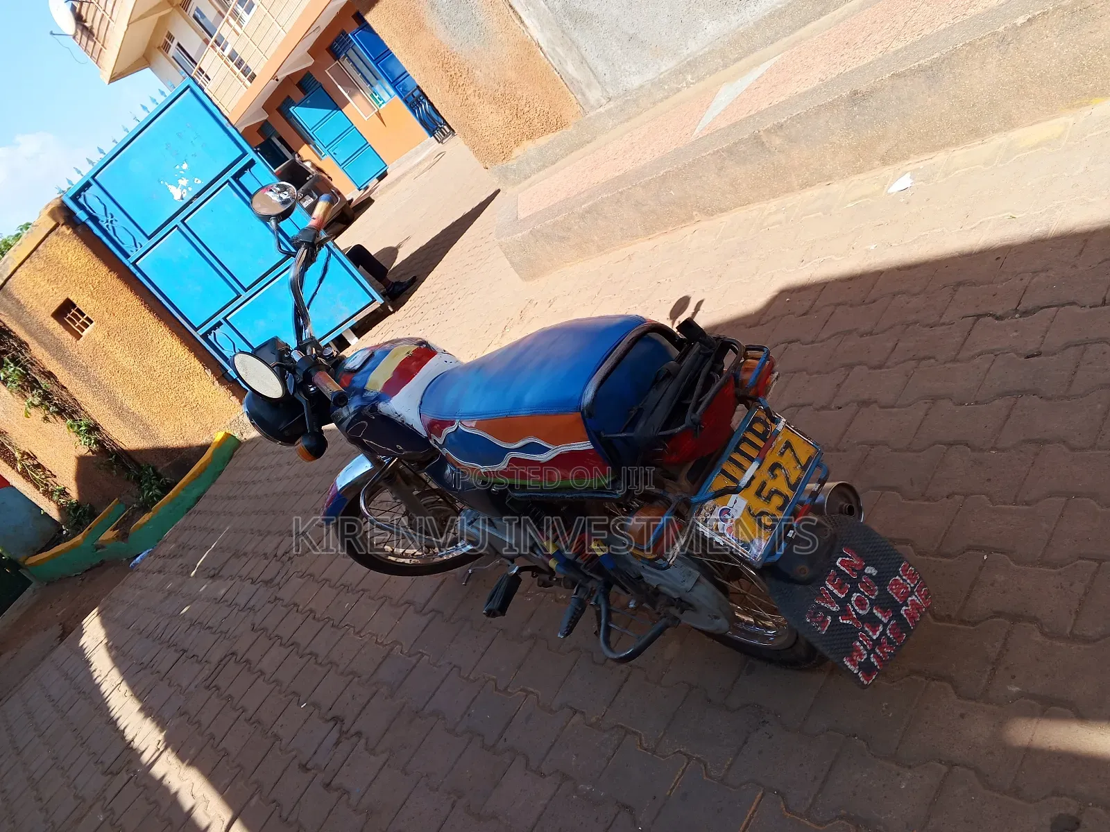 Bajaj Boxer 100 2017 Blue