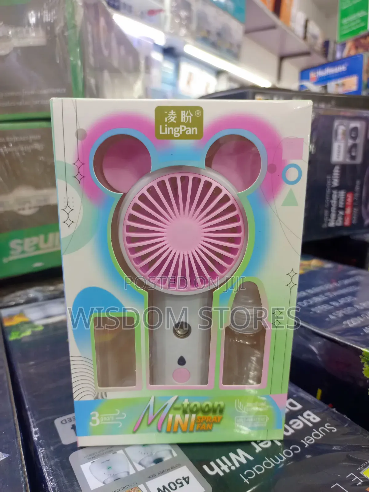 Portable Mini Fan With a Mist Spray Function.