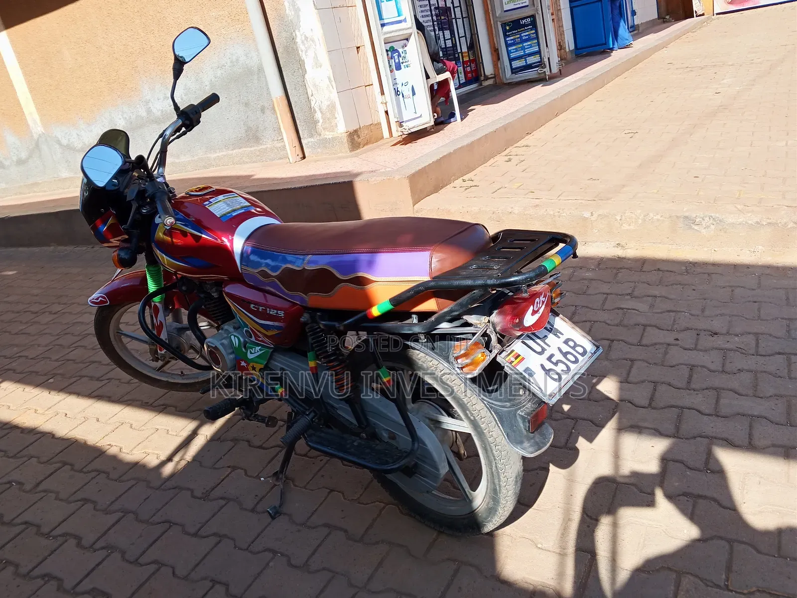 Bajaj Boxer 125 2024 Red