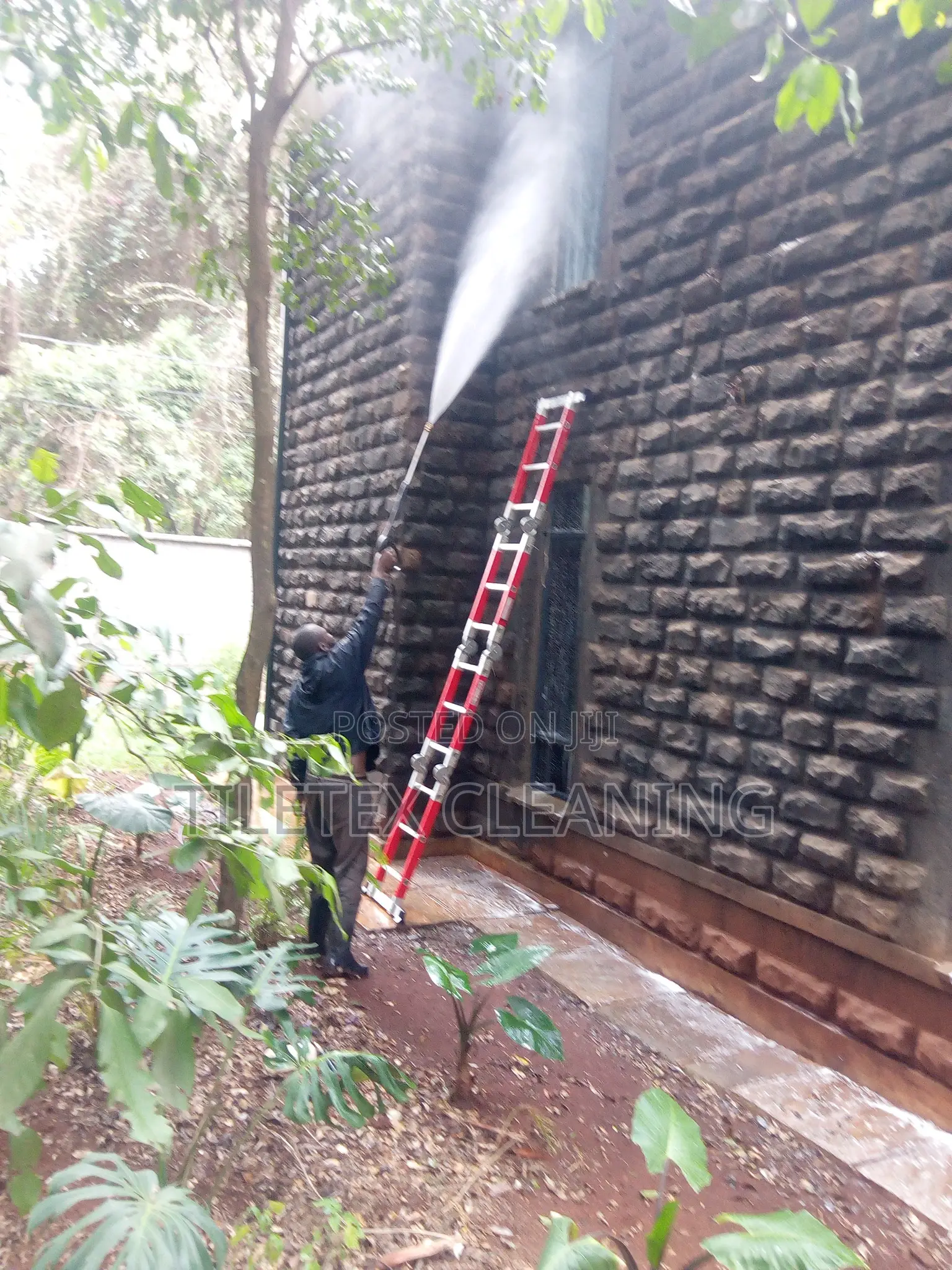 Church Walls Pressure Cleaning