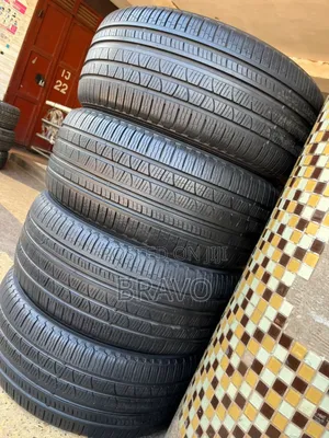 275/50r20 Pirelli Scorpion Good Condition.