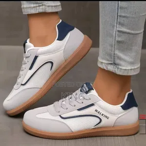 Walker Time Sneakers