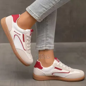 Walker Time Sneakers