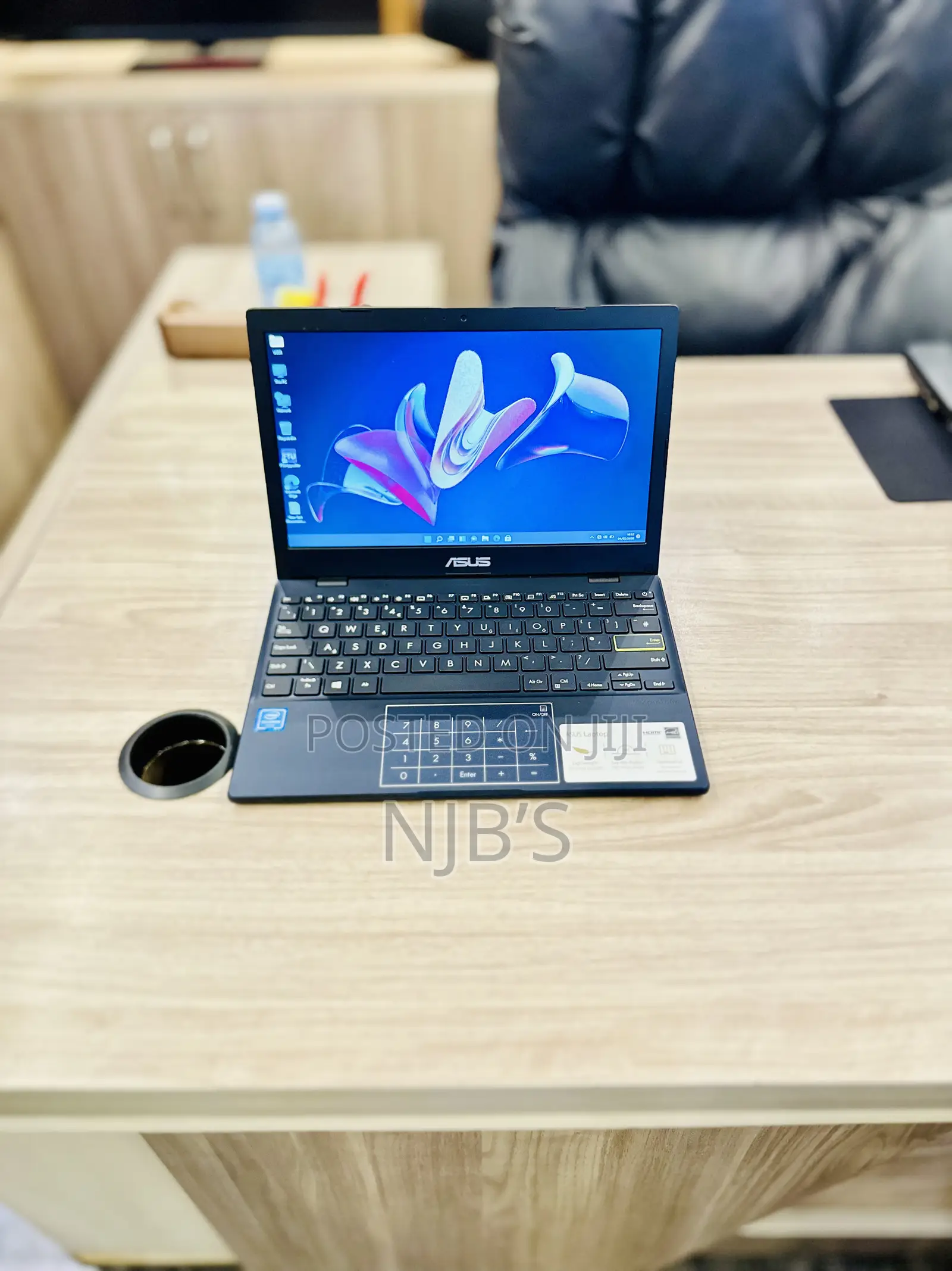 New Laptop Asus 4GB Intel Celeron eMMC 60GB