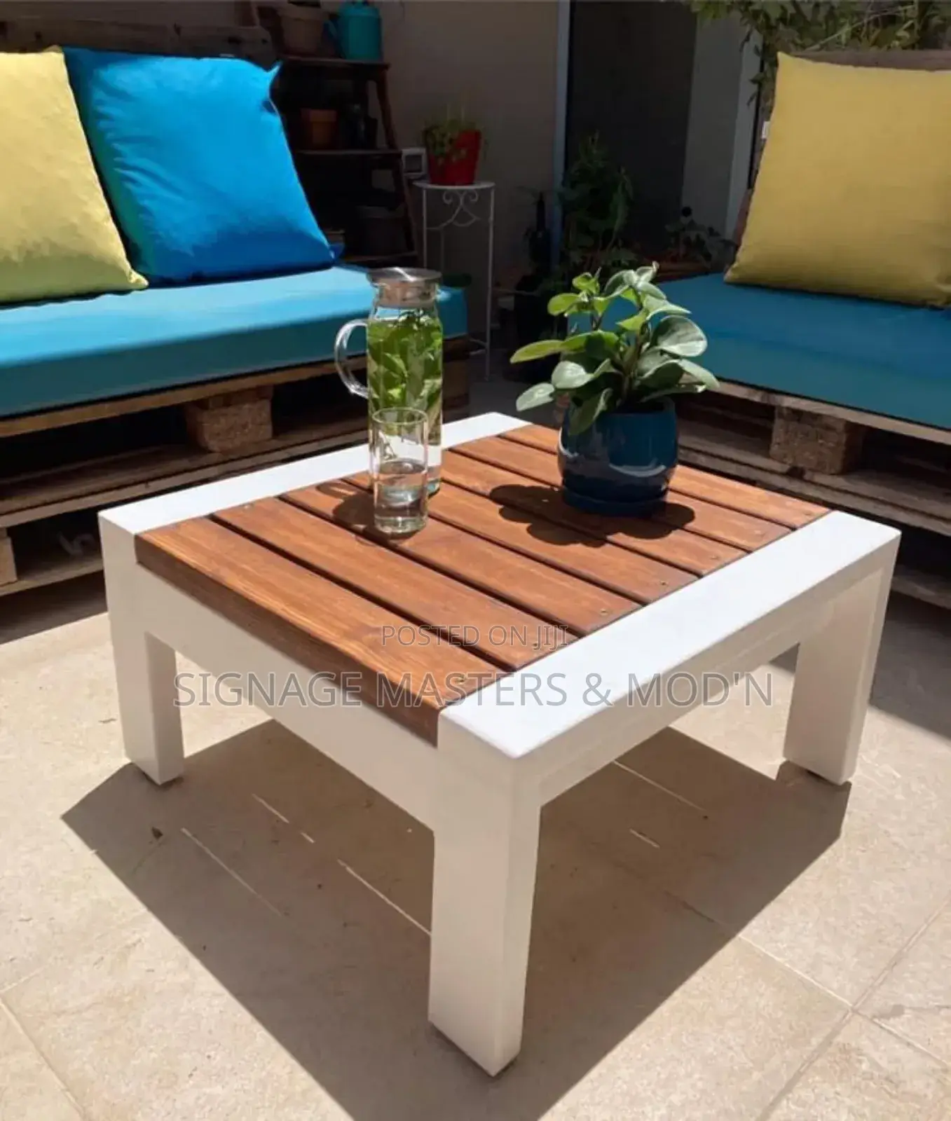 Side End Lounge Table