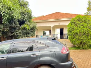 4bdrm House in Kira, Central Division for sale