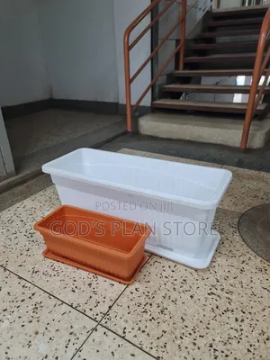 Fantastic Outdoor Plastic Flower Pots