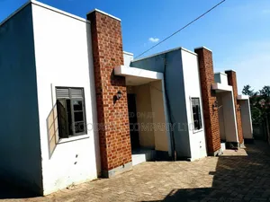 1bdrm Room & Parlour in Sonde, Central Division for sale