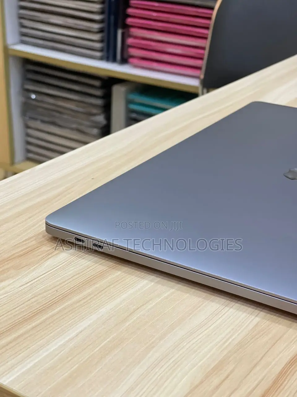 Laptop Apple MacBook Pro 2019 32GB Intel Core i7 SSD 1T
