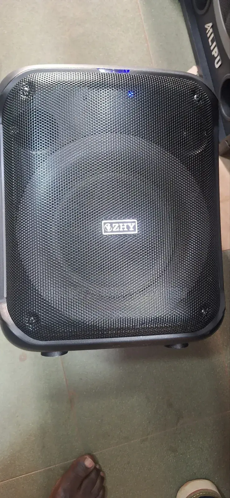 Zhy - Wireless Speaker