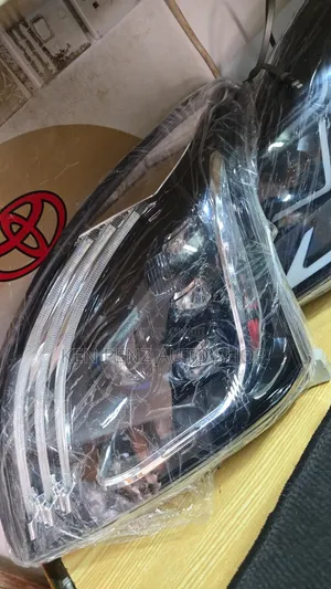 Landcruiser Lc120 Led Headlight Projector Assembly