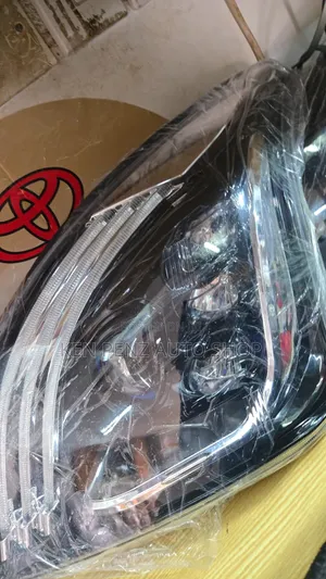 Landcruiser Lc120 Led Headlight Projector Assembly