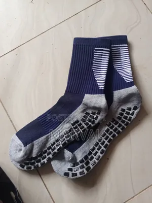 Anti-slip Grip Socks