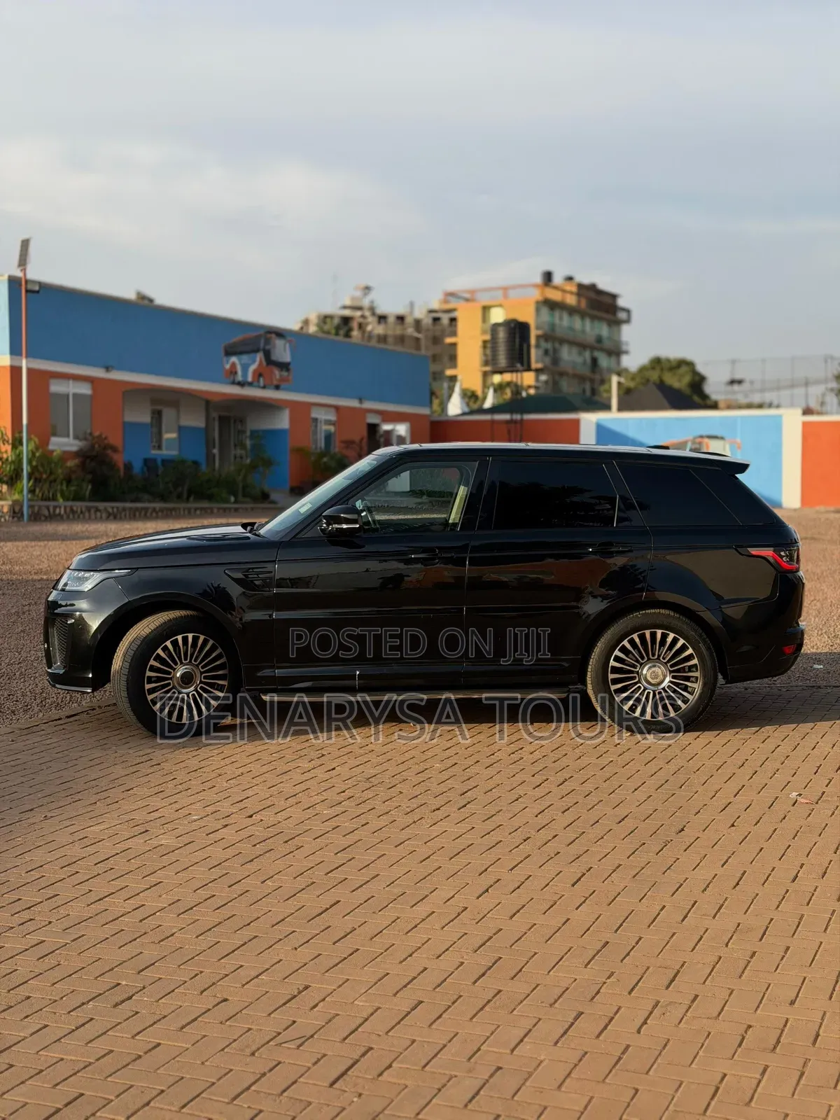 Range Rover for Hire-Rent, Selfdrive/Chauffeured
