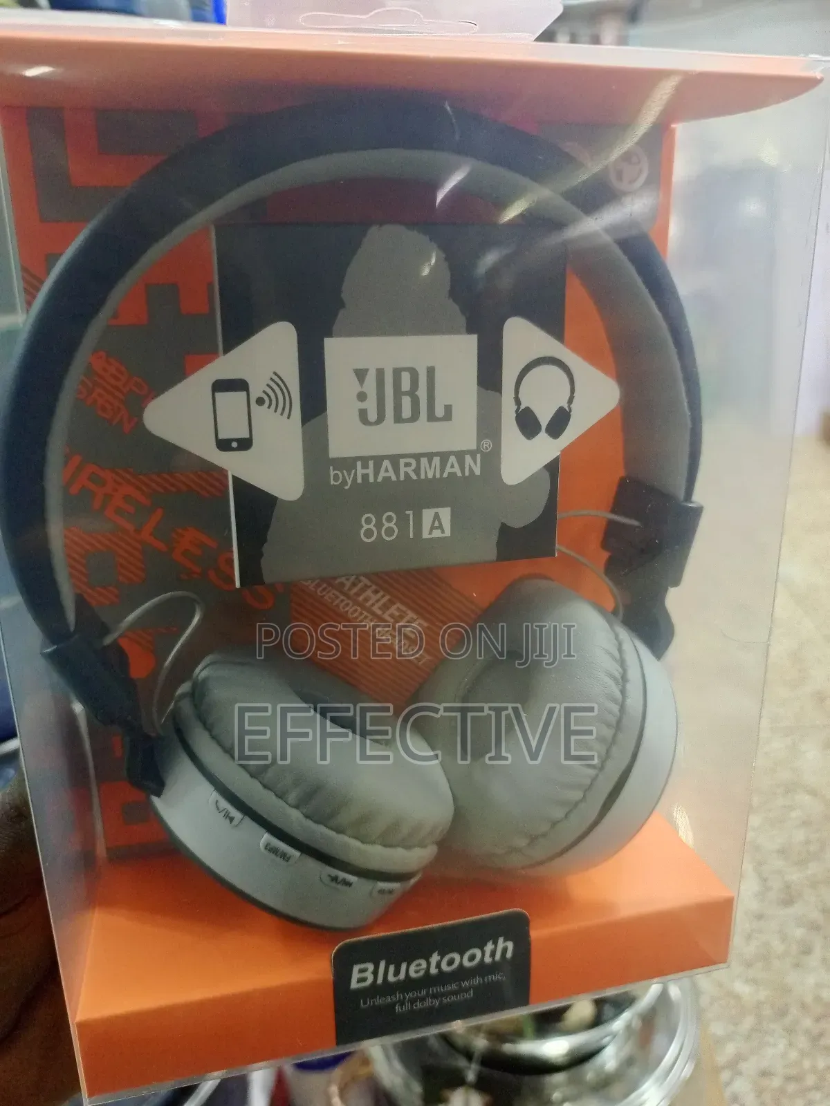 Jbl Wireless Bluetooth Headphones.