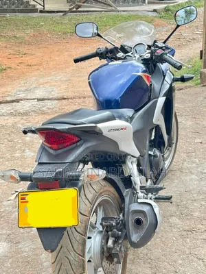 Honda CBR 2013 Blue