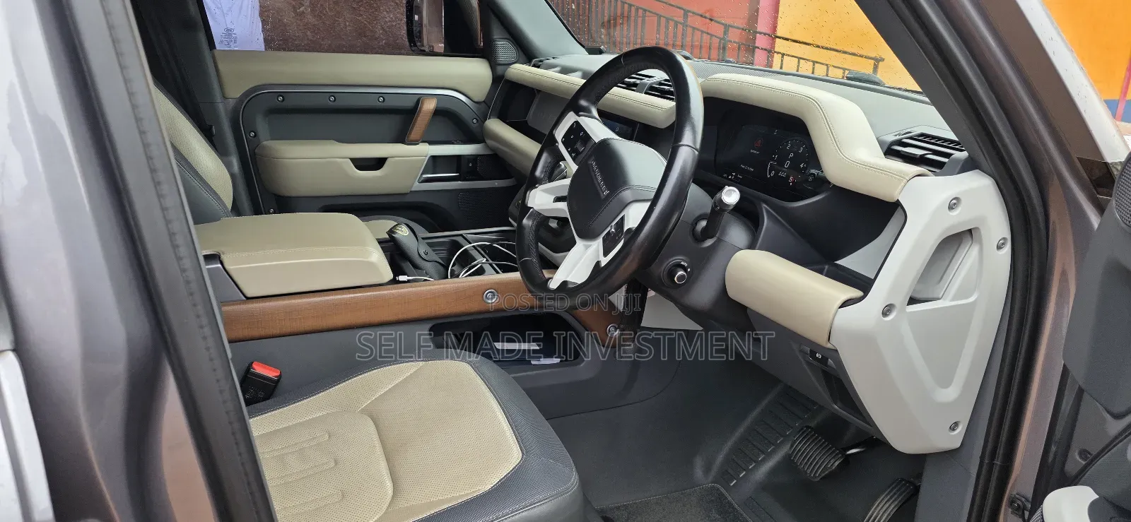 Land Rover Defender 2023 Gray