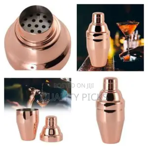 Cocktail Shaker Bar Mixer.