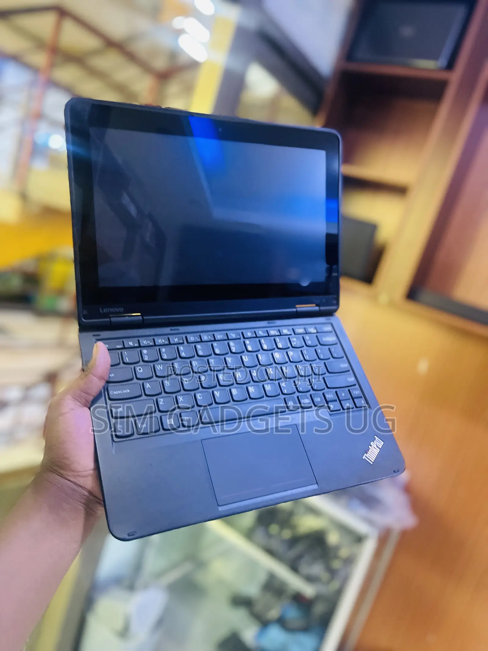 Laptop Lenovo 4GB Intel Celeron SSD 128GB