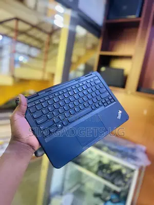 Laptop Lenovo 4GB Intel Celeron SSD 128GB