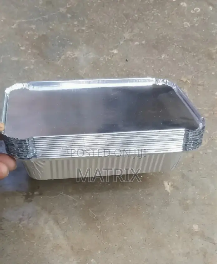 12pc Medium Silver Plates Silver Plates