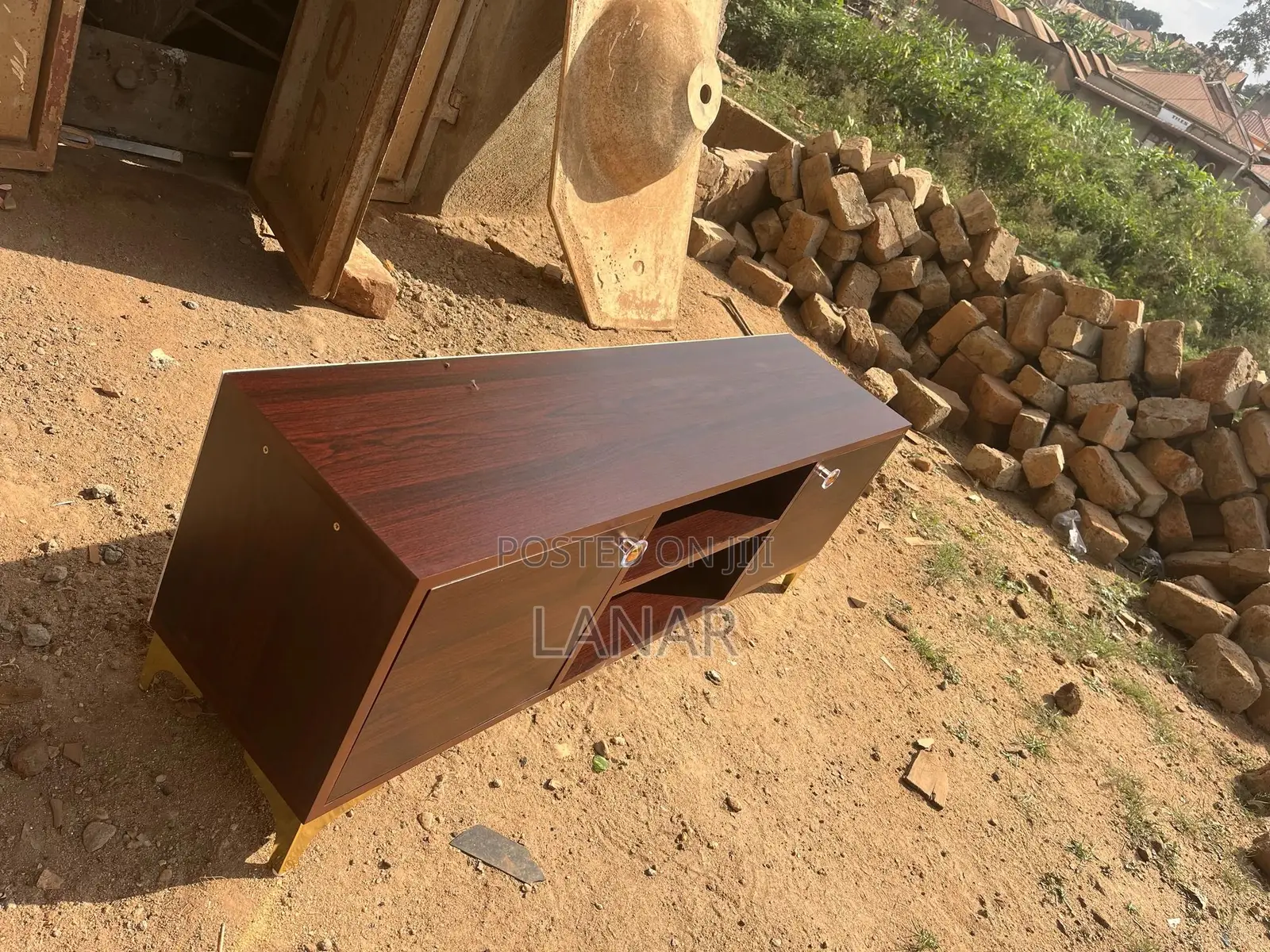 Tv Stand Atiem