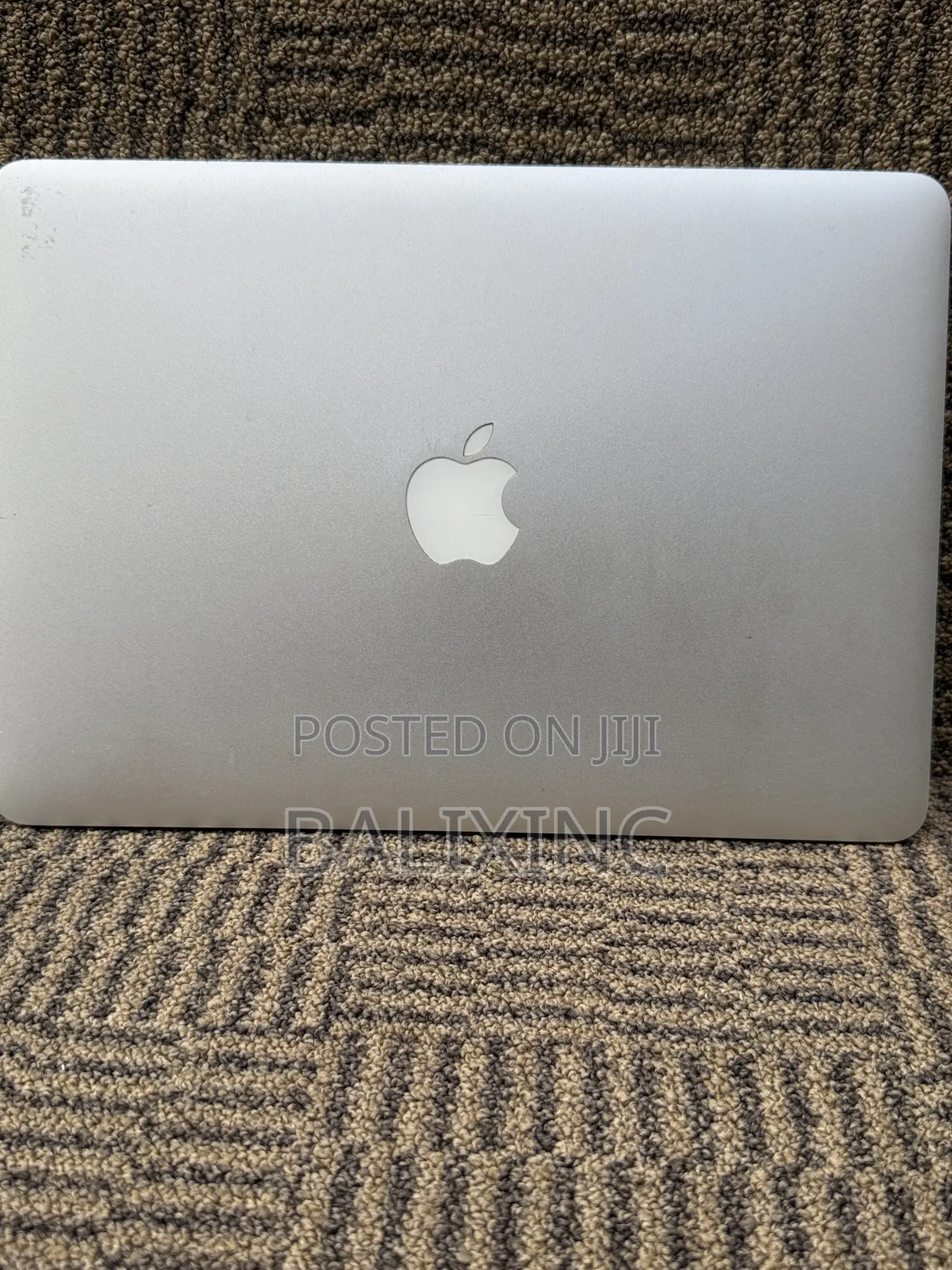 Laptop Apple MacBook Pro 2015 8GB Intel Core i5 SSD 256GB