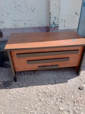 1.4 Meters Office Desk