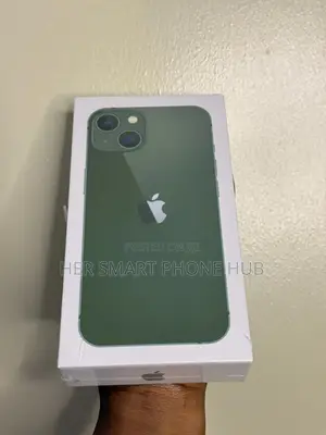 New Apple iPhone 13 128 GB Green