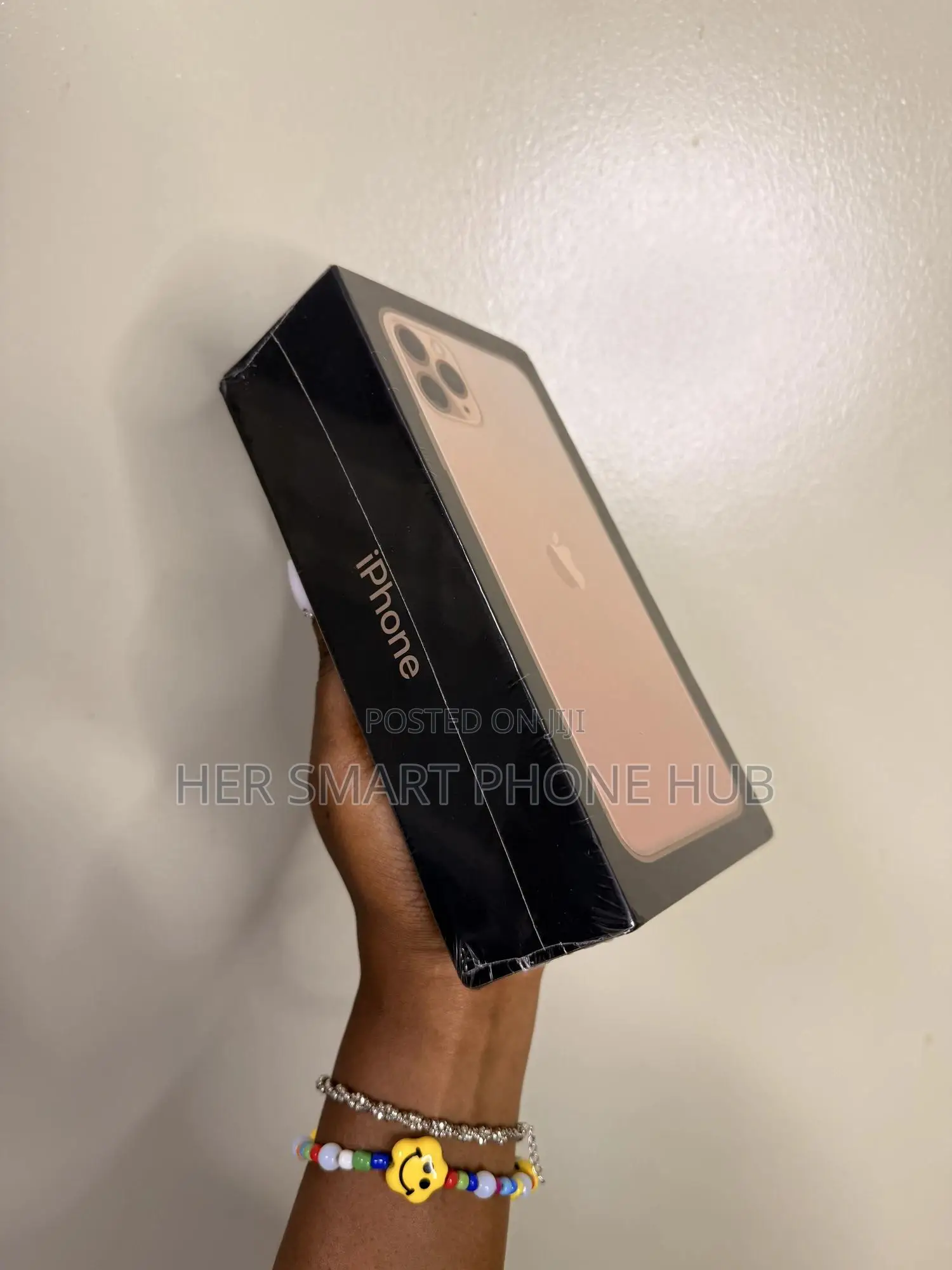 New Apple iPhone 11 Pro Max 256 GB Gold