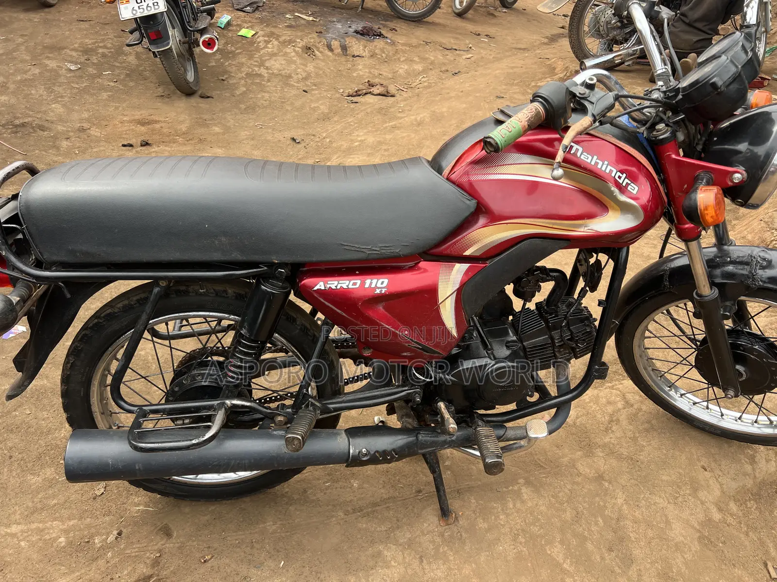 Mahindra Duro 2018 Red
