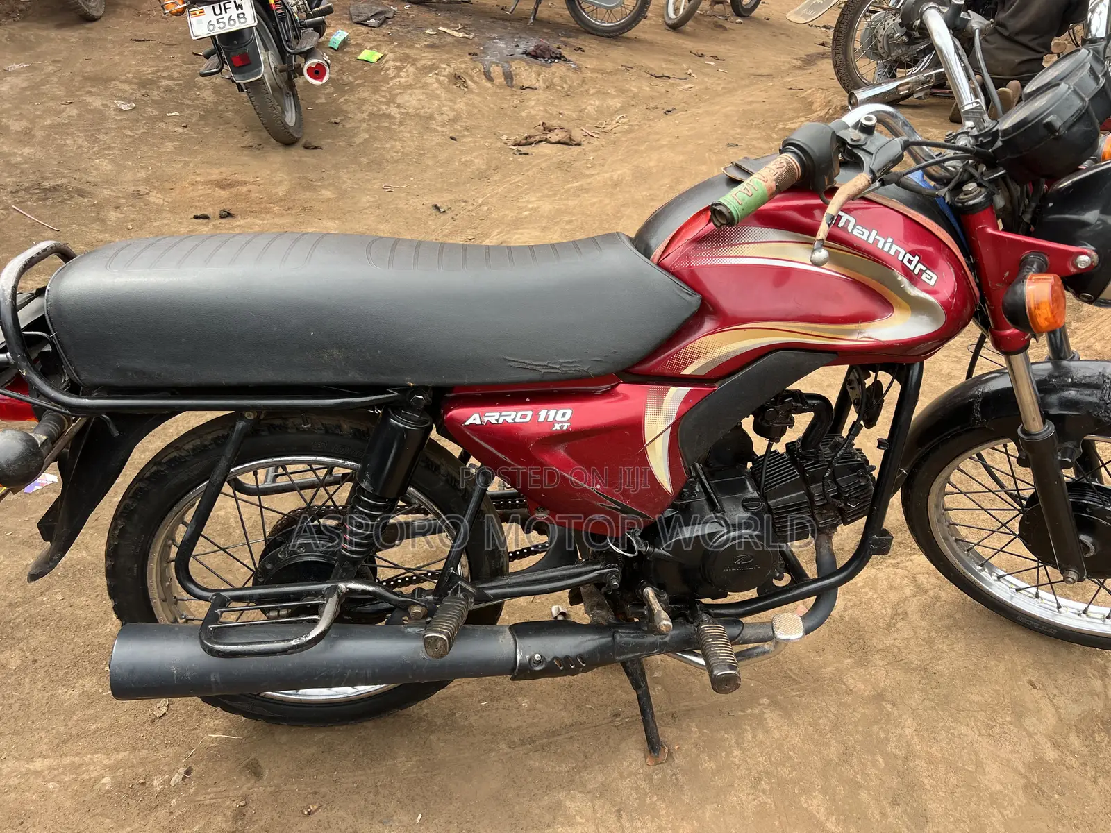 Mahindra Duro 2018 Red