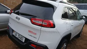 Jeep Grand Cherokee 2017 White